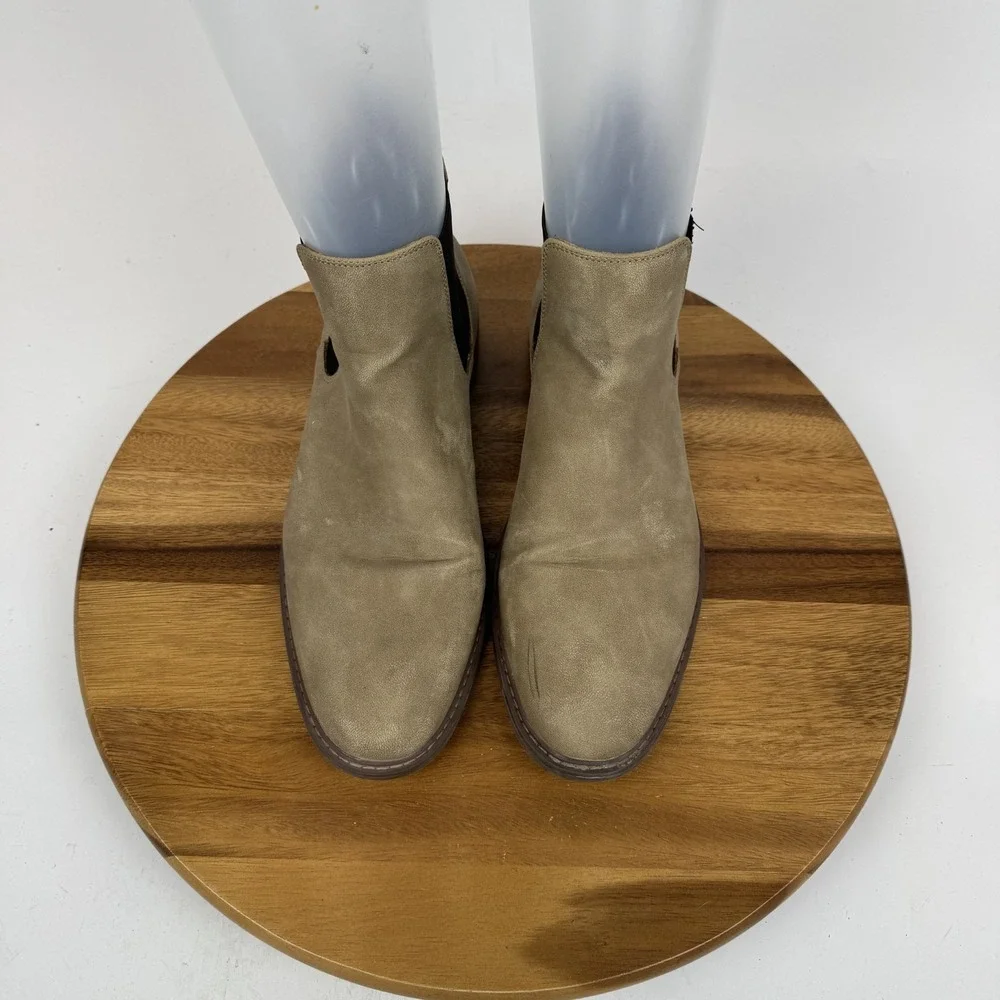 Mens Madden By Steve Madden Memille Beige Nubuck‎ Chelsea Boots Size 10.5